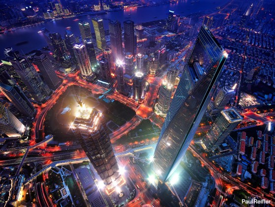 Location : Shanghai, China <a href="https://www.paulreiffer.com/buy-prints/dont-look-down/">- Buy the limited edition print</a>