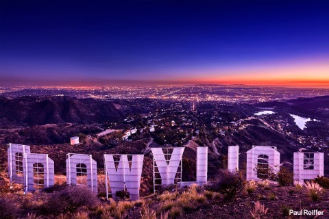 Location : Los Angeles, USA <a href="https://www.paulreiffer.com/buy-prints/curtain-call/">- Buy the limited edition print</a>