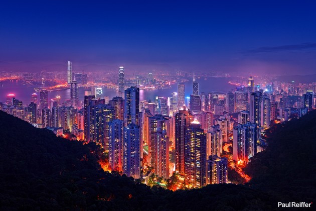 Location : Hong Kong <a href="https://www.paulreiffer.com/buy-prints/the-cauldron/">- Buy the limited edition print</a>