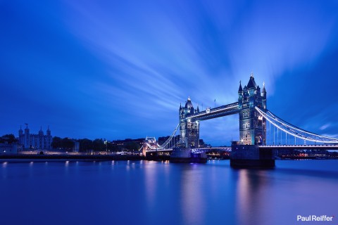 Location : London, United Kingdom <a href="https://www.paulreiffer.com/buy-prints/tower-blues/">- Buy the limited edition print</a>