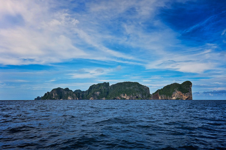 Phi Phi Leh Long Tail Boat Trip Maya Bay Phi Phi Don Thailand - Paul Reiffer - Photographer