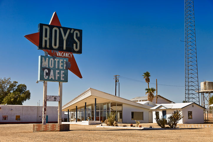 Amboy - Roy's Motel and Cafe, Desert - Paul Reiffer - Professional London Landscape Photographer