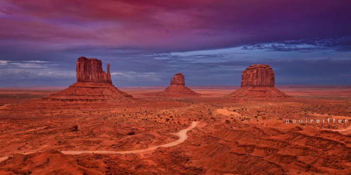 Monument Valley Utah - Mittens at Sunset - Professional London Landscape Photographer
