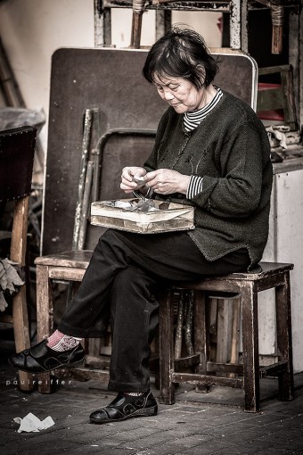Street Photography Shanghai - Paul Reiffer Photographer - Woman making crafts