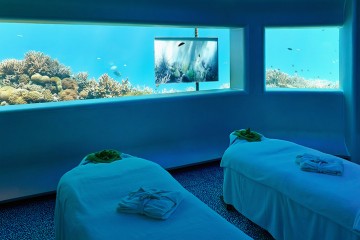 final spa huvafen fushi niyama maldives phantasy fairytale per aquum andreas franke underwater exhibition lime spa subsix club paul reiffer professional commercial photographer luxury hotel