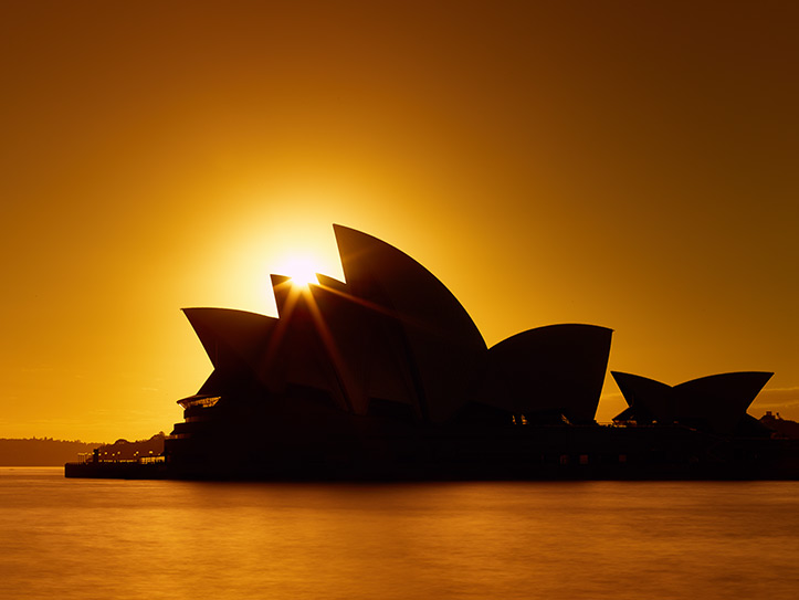 sydney opera house sunrise water glow orange yellow flare sun shadow paul reiffer professional landscape photographer solo