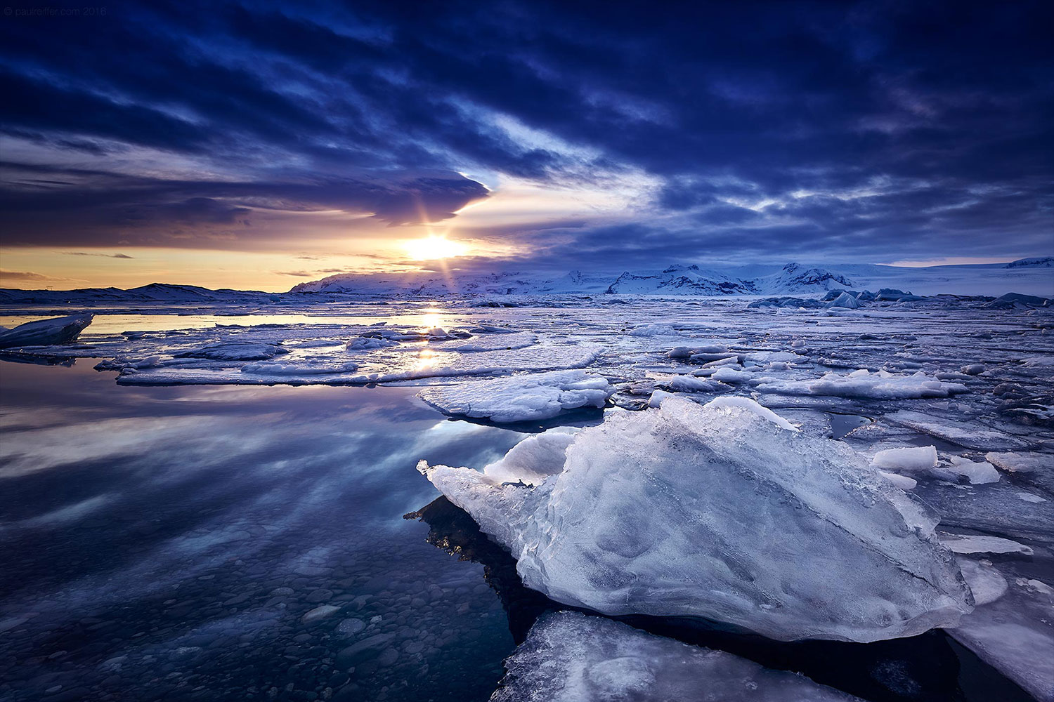 Iceland Featured Image Paul Reiffer Professional Photographer 2016 Winter Jokulsarlon Lagoon Ice Sunset