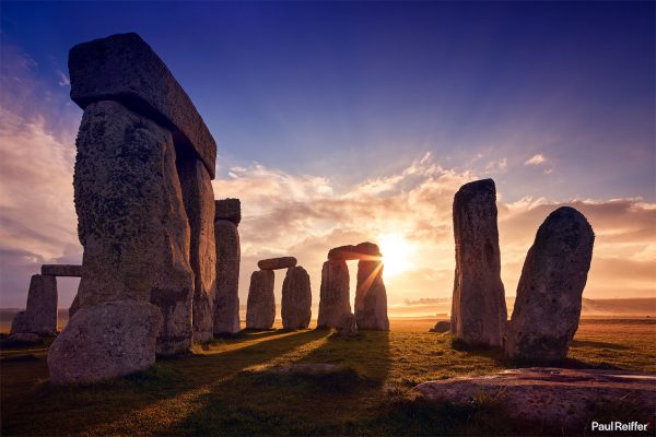 sunrise over stonehenge flare inner circle stone henge inside paul reiffer summer 2017 british photographer beyond shot