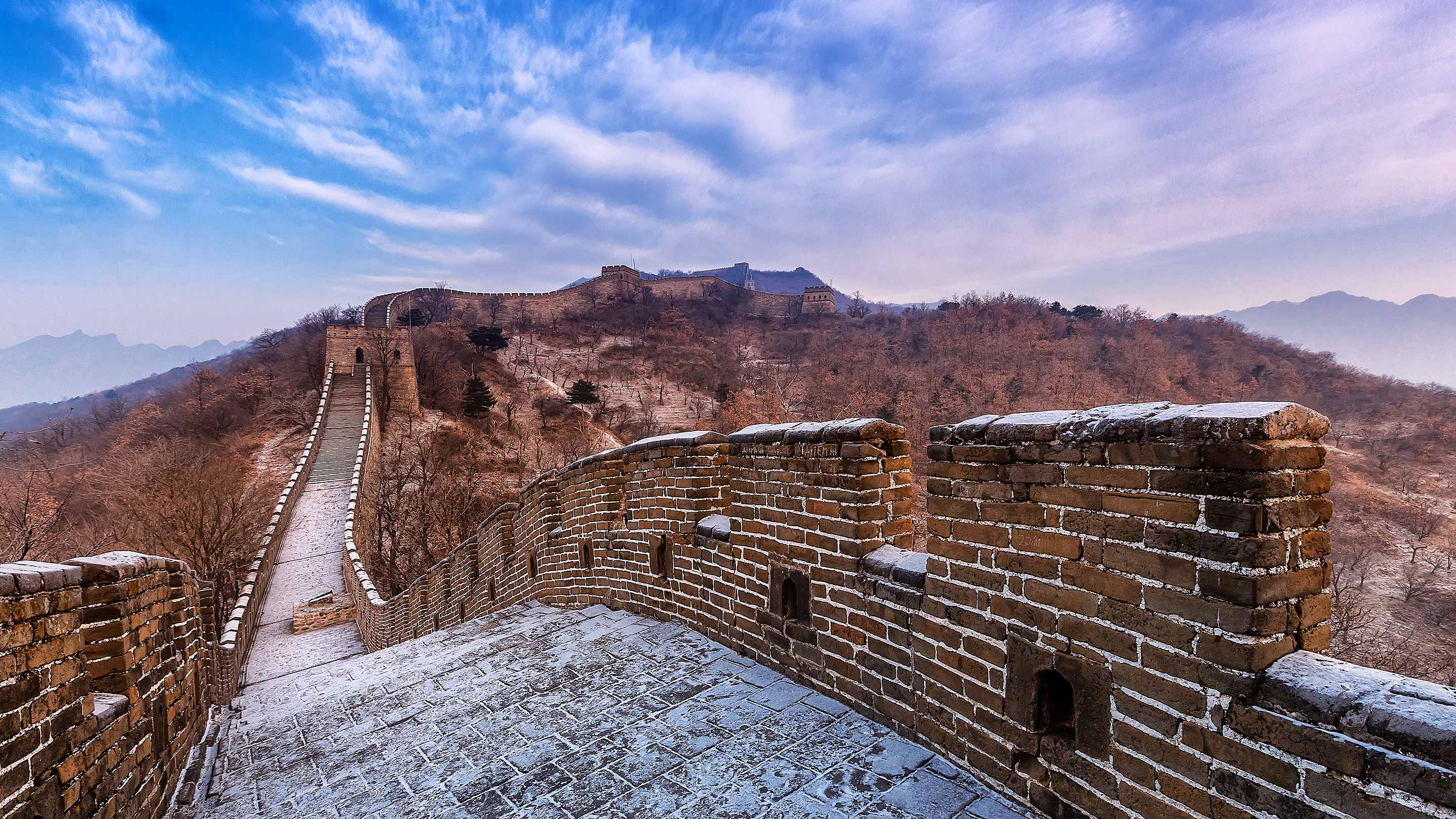 beijing banner mutianyu great wall china frost winter paul reiffer workshop luxury all inclusive expedition tour photo photography asia