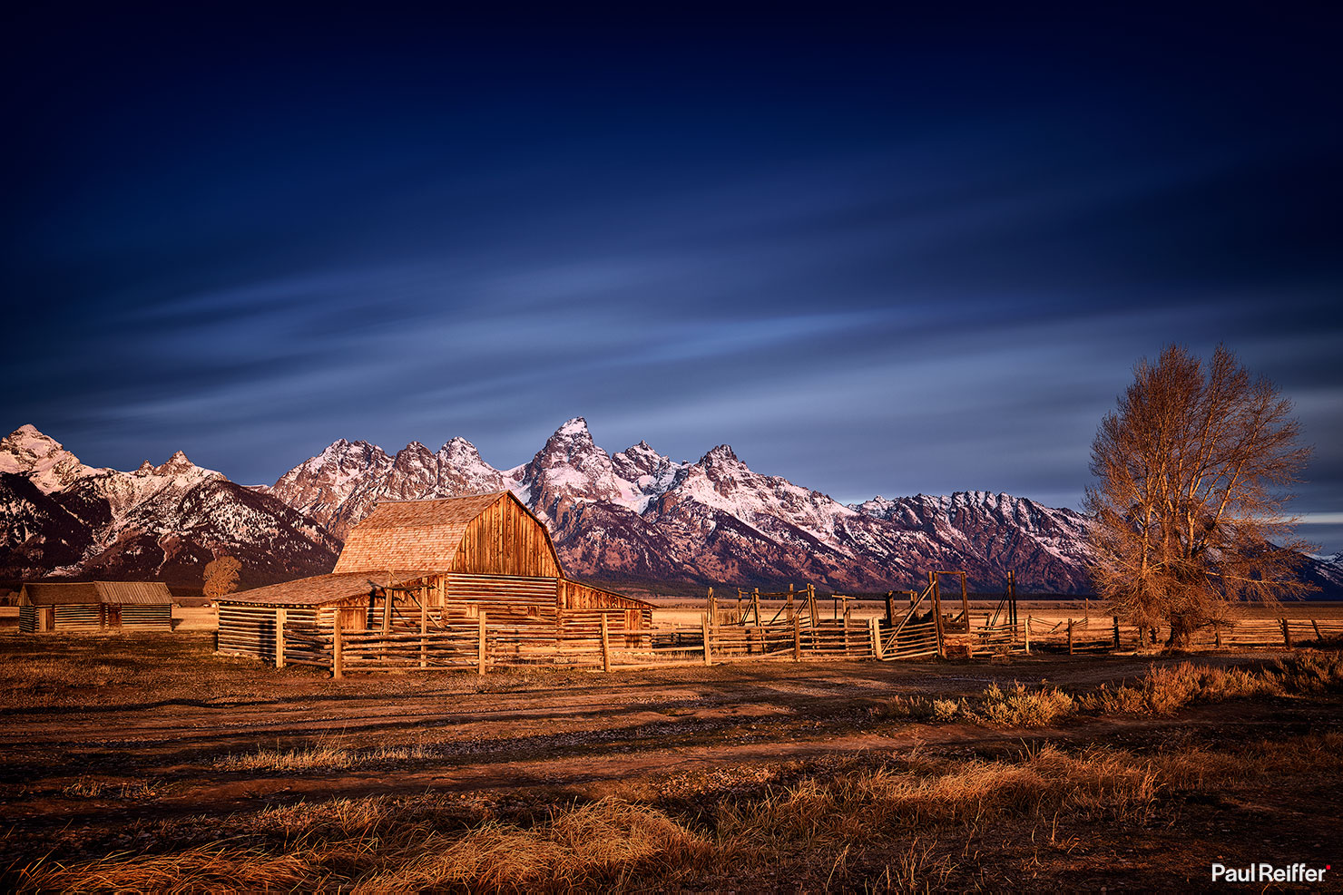 John Moulton Barn Mormon Row Paul Reiffer Photographer Wyoming Moose Jackson Hole USA Wooden Historic Sunrise Fence Phase One Long Exposure