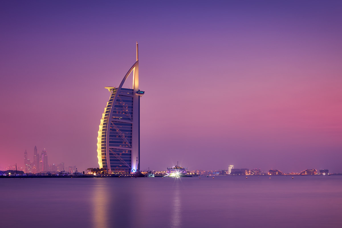 Paul Reiffer Dubai Photographic Workshops Landscape Location UAE Burj Al Arab Beach Lights Phase One Cityscape City Landmark Sunset Private Luxury All Inclusive Photo