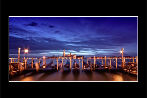 product picture venezia venice italy sunrise dawn blue hour gondolas san marco giorgio morning buy limited edition print paul reiffer photograph photography