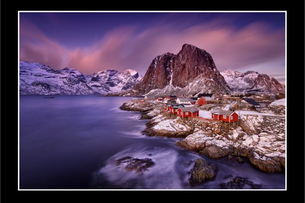 product picture ikonisk Hamnoy Lofoten Islands Arctic Circle Fisherman Cottages Town Norway Red Houses Mountains buy limited edition print paul reiffer photograph photography