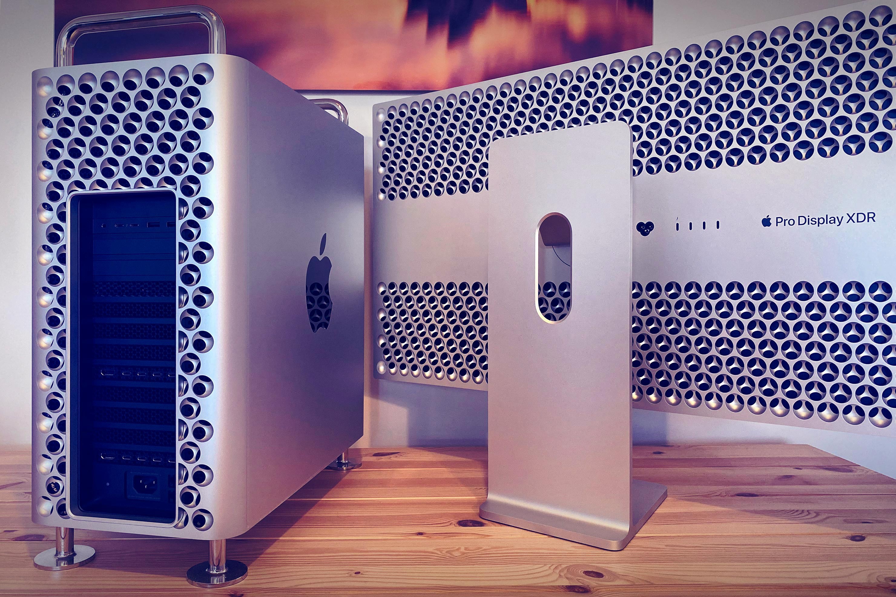 Life Lockdown - With the 16-Core Mac Pro & Apple Pro Display XDR | - Photographer