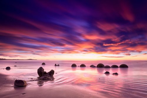 crack of dawn Moeraki New Zealand buy limited edition photograph landscape Full