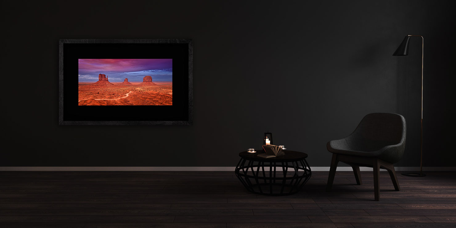 red mittens Monument Valley Utah USA buy limited edition photograph landscape Full Solid Wood Black Frame Complete Image Paul Reiffer Apartment 07 Dark Black Solid Wood Frame Paul Reiffer
