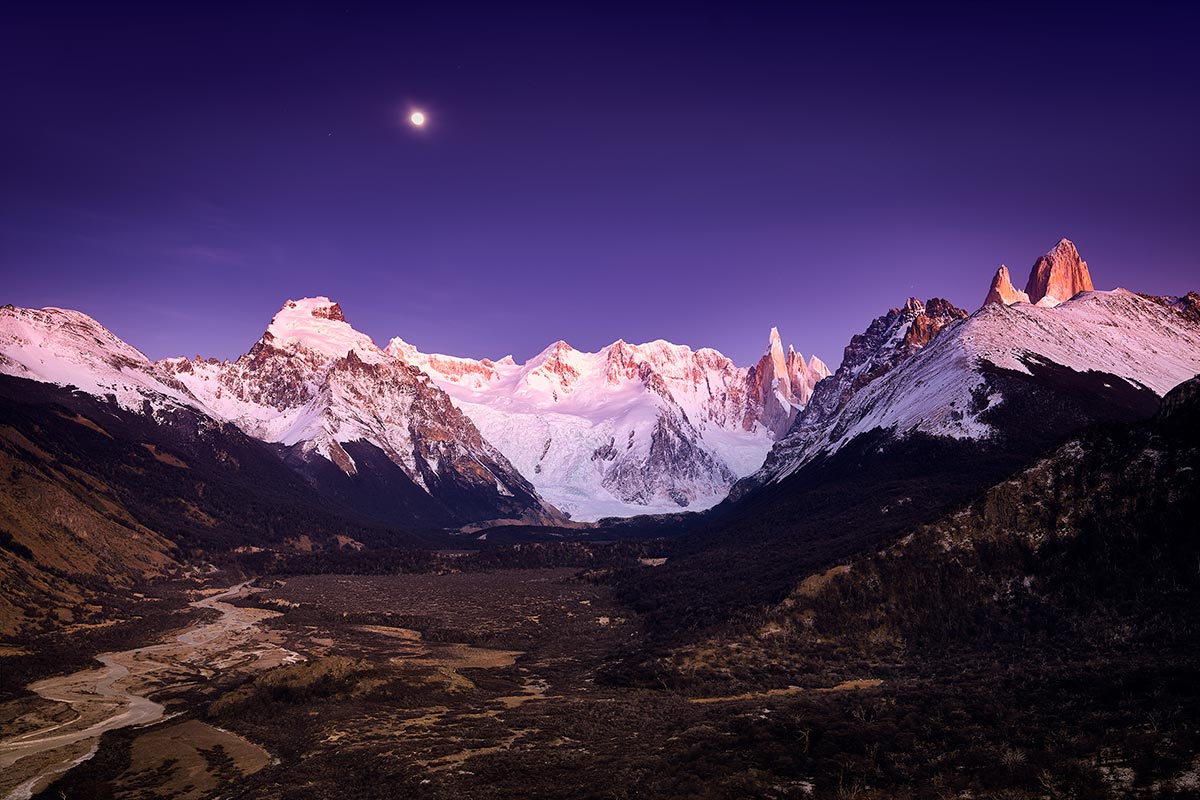 Paul Reiffer Patagonia Argentina Photography Workshop El Chalten Sunrise Mt Mount Fitz Roy Glacier Moonlight Night Dawn Winter