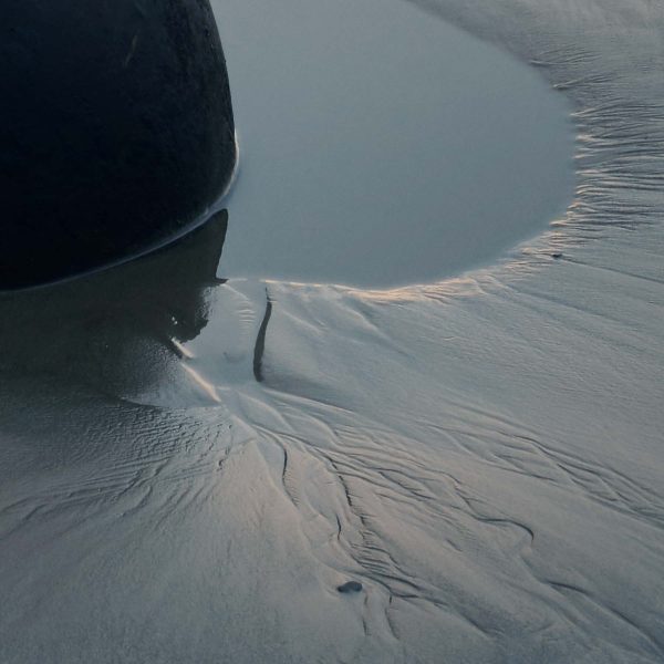 legend Moeraki Boulders New Zealand buy limited edition photograph landscape Detail