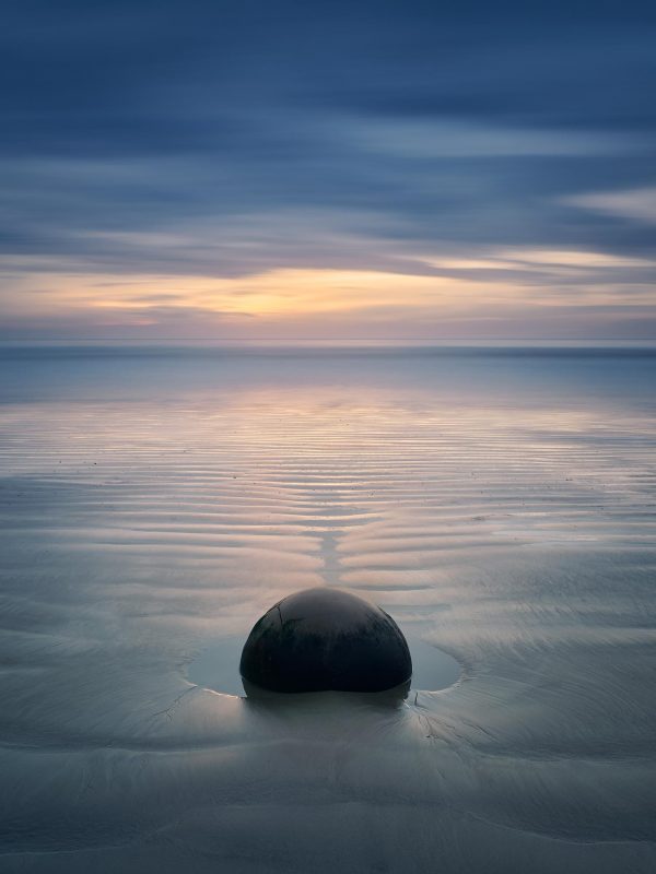 legend Moeraki Boulders New Zealand buy limited edition photograph landscape Full