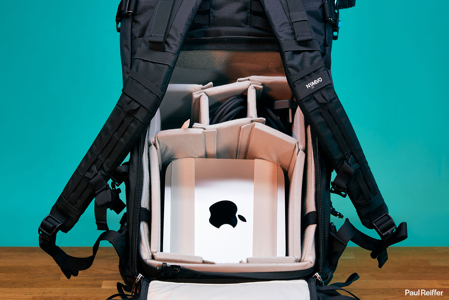 Nya Evo Bag Detail iPad Pro Apple Mac Studio M1 Ultra Paul Reiffer Photographer Digital Digi Tech Workstation Setup Energy Saving Remote On Location Technician Portable Phase One