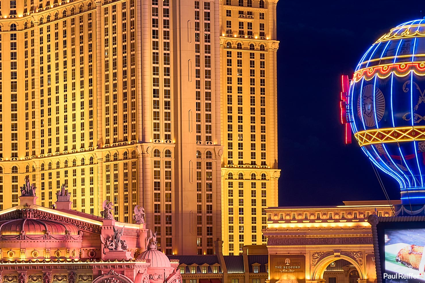 Paris Las Vegas Hotel 100 Crop Medium Format Balloon Long Exposure Panoramic Cityscape Night Lights Paul Reiffer Phase One Guide How Ambassador Where Location