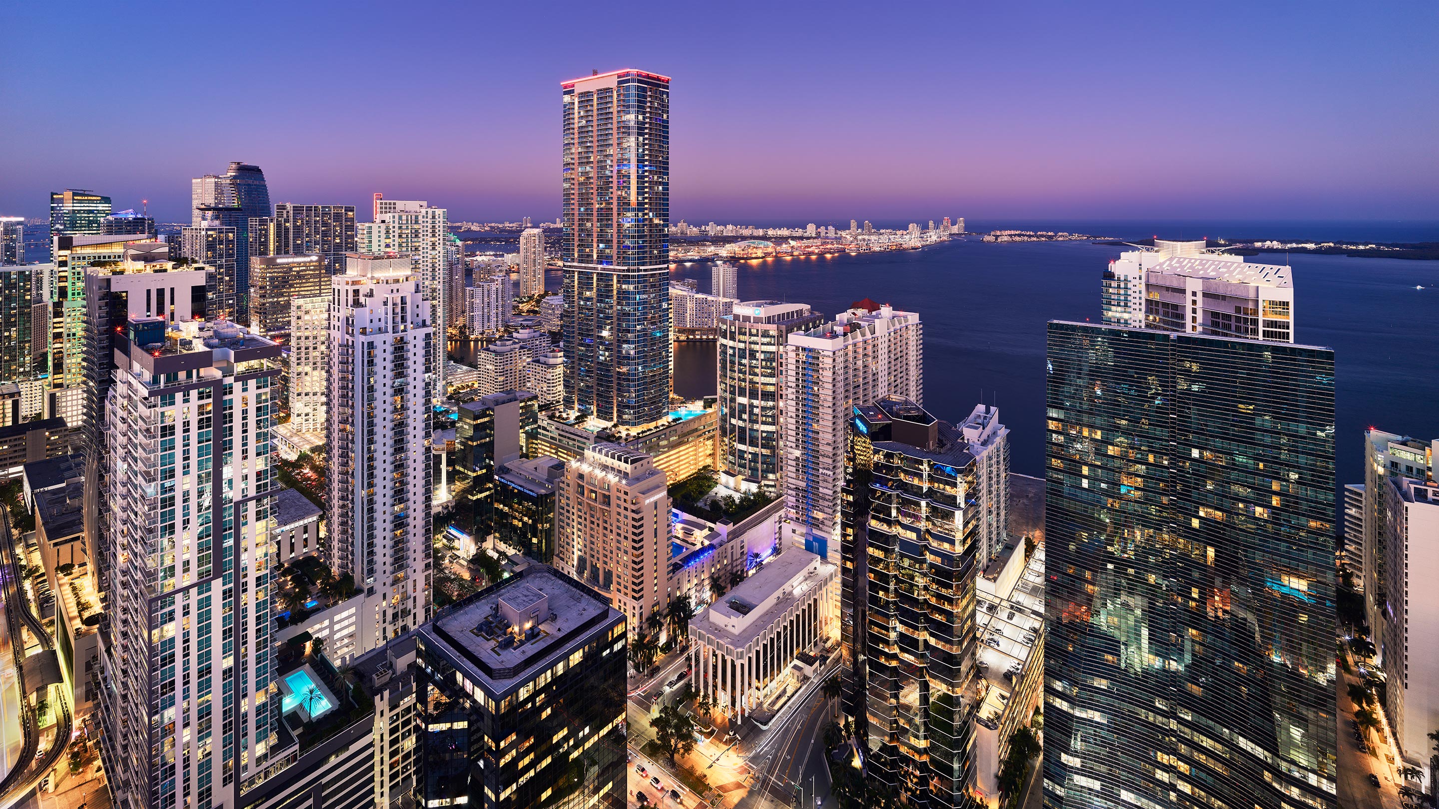 Miami Rooftop Blue Hour Pink Sky Buildings Architecture Perspective Keystone Capture One Masterclass Paul Reiffer