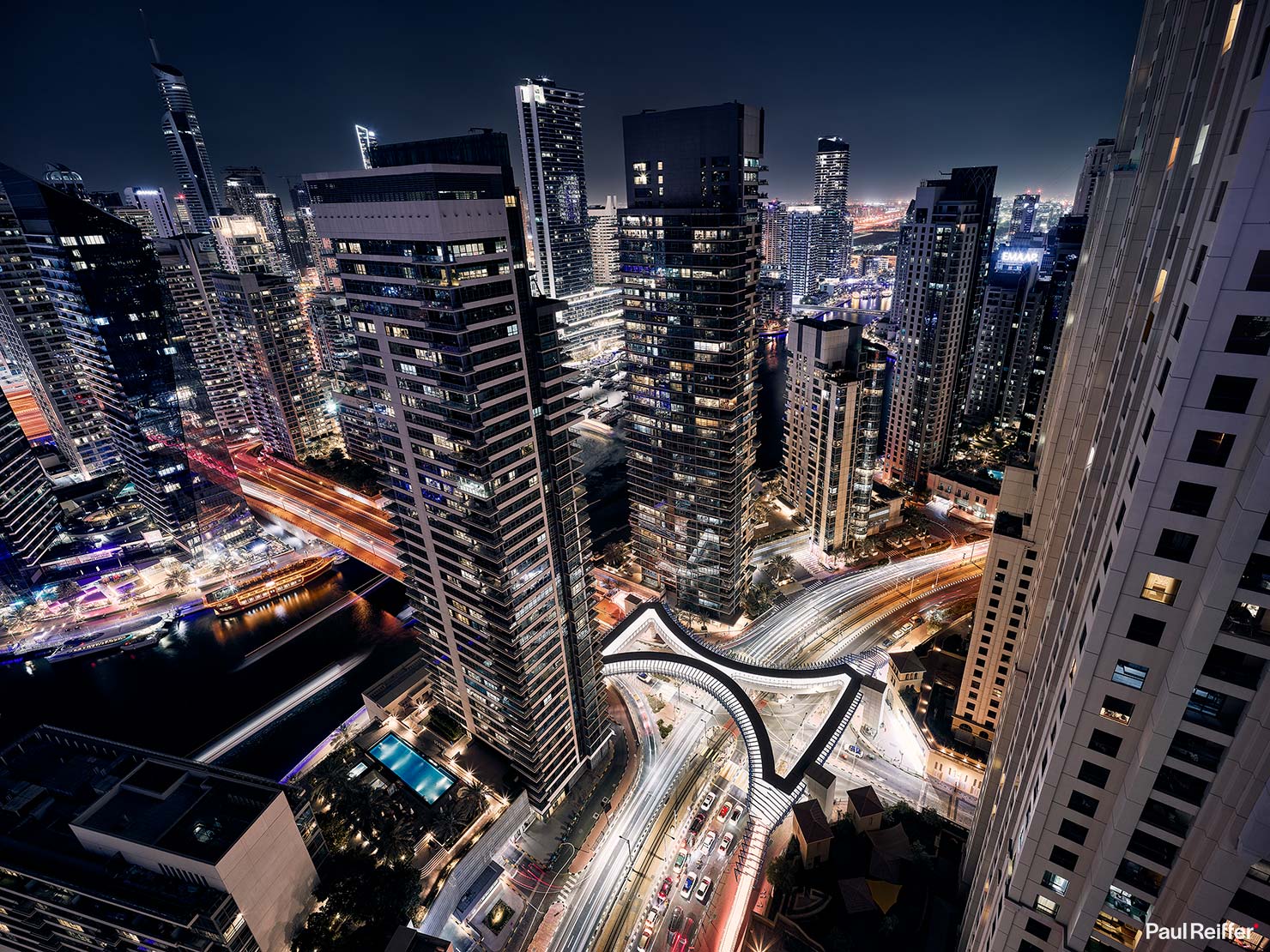 Dubai Dont Look Down Rooftop Uwe P0017411 Paul Reiffer Phase One Cityscapes City Night Life Shots Photographer